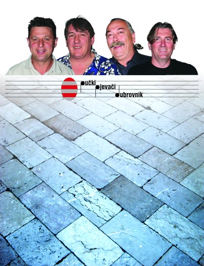 Klapa Pučki pjevači - foto.jpg